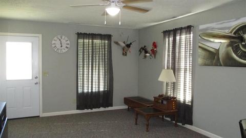 1231 E Main St, Delphi, IN 46923 photo 4