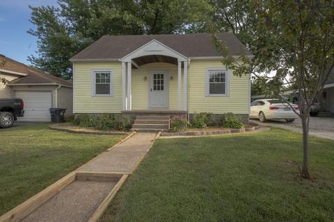 704 E 4th St, Fowler, IN 47944 photo 1