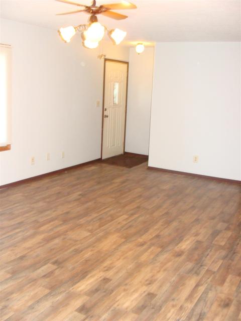 246 Bartlett Dr, Mitchell, IN 47446 photo 7
