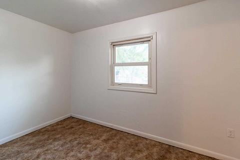 116 W 7th St, Oolitic, IN 47451 photo 9