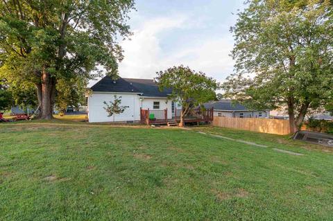 116 W 7th St, Oolitic, IN 47451 photo 3