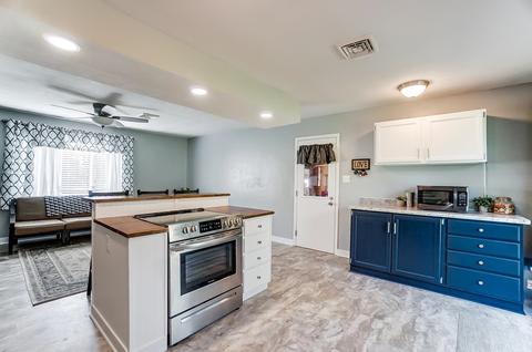 508 Vine St, Lagrange, IN 46761 photo 9