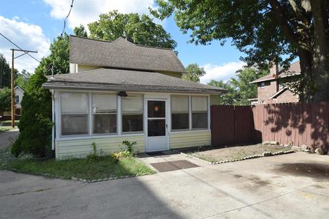 205 E Main St, Syracuse, IN 46567 photo 4