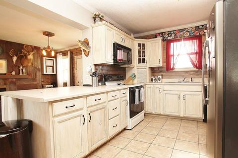 3940 S 1200 E, Lagrange, IN 46761 photo 9