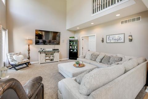 14615 Wheaton Dr, Granger, IN 46530 photo 4