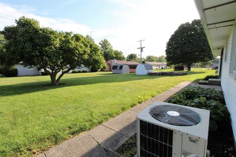 210 E Clark St, Flora, IN 46929 photo 30