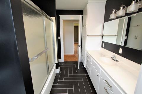 210 E Clark St, Flora, IN 46929 photo 14