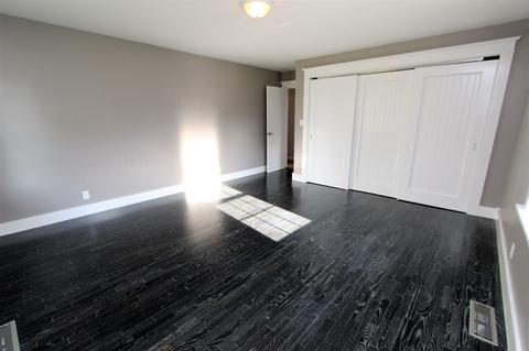 210 E Clark St, Flora, IN 46929 photo 17