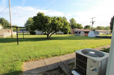 210 E Clark St, Flora, IN 46929 photo 26