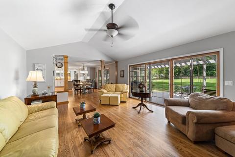 51555 Fox Pointe Ln, Granger, IN 46530 photo 13