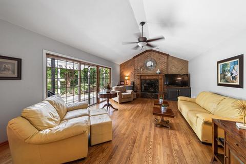 51555 Fox Pointe Ln, Granger, IN 46530 photo 7
