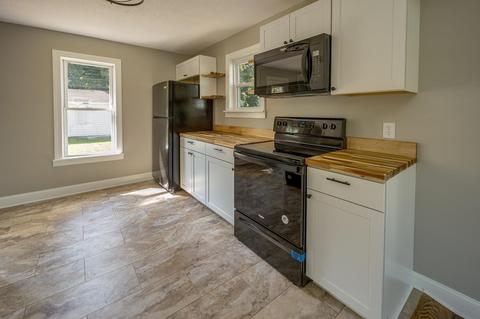 215 E Harrison Ave, Wabash, IN 46992 photo 9