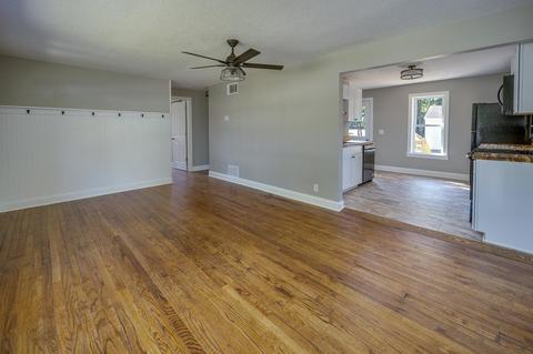 215 E Harrison Ave, Wabash, IN 46992 photo 7