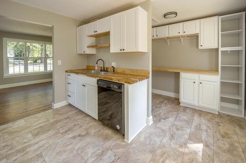 215 E Harrison Ave, Wabash, IN 46992 photo 13