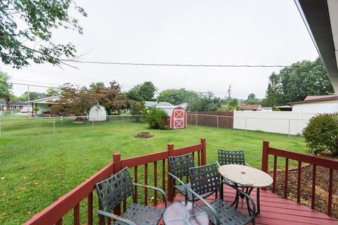 512 S Hickory Dr, Bloomington, IN 47403 photo 22
