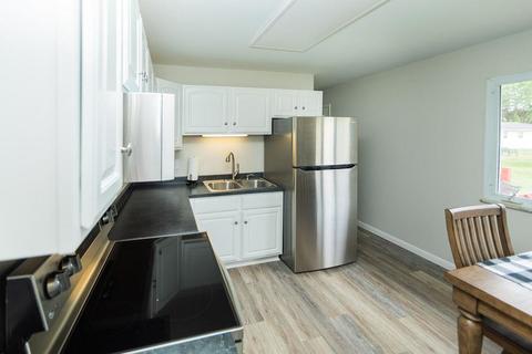 512 S Hickory Dr, Bloomington, IN 47403 photo 7