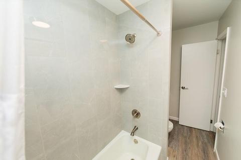 512 S Hickory Dr, Bloomington, IN 47403 photo 15
