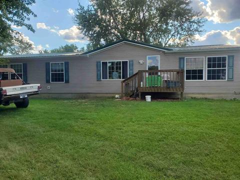 5237 E 60 N, Albion, IN 46701 photo 1
