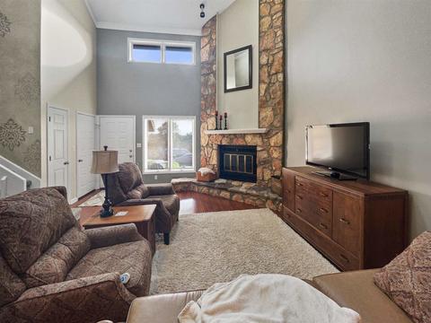 1 Circle Pine Dr, Jasper, IN 47546 photo 2