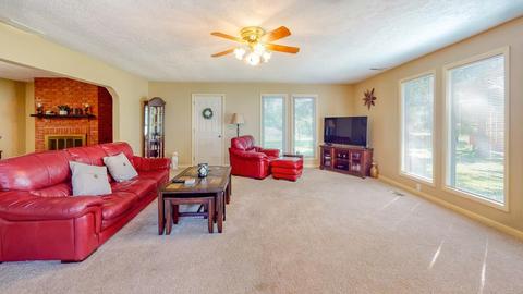 3777 N Armstrong Dr, Bloomington, IN 47404 photo 5