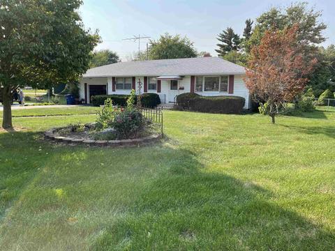 1205 E 32nd St, Marion, IN 46953 photo 2