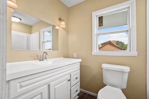 511 E Mchenry St, Garrett, IN 46738 photo 17