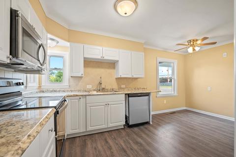 511 E Mchenry St, Garrett, IN 46738 photo 8