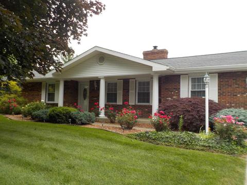 69 E Todd Dr, Washington, IN 47501 photo 2