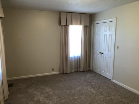 69 E Todd Dr, Washington, IN 47501 photo 29