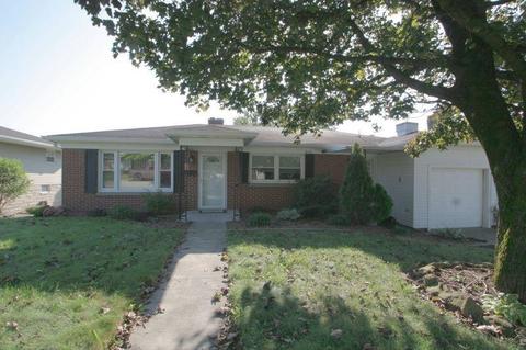 940 Macarthur St, Jasper, IN 47546 photo 1