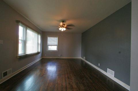 940 Macarthur St, Jasper, IN 47546 photo 4