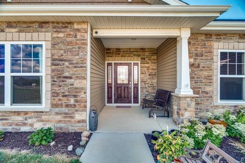 3282 Charlais Cir, Delphi, IN 46923 photo 4