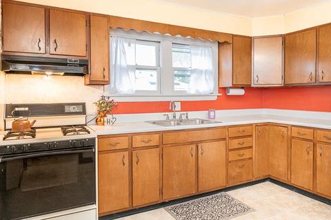 505 E Southern Dr, Bloomington, IN 47401 photo 8