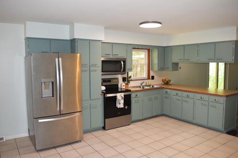 3753 Stringtown Rd, Evansville, IN 47711 photo 6
