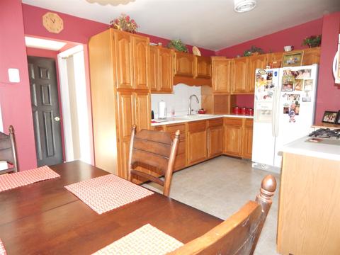 2819 29th St, Bedford, IN 47421 photo 8