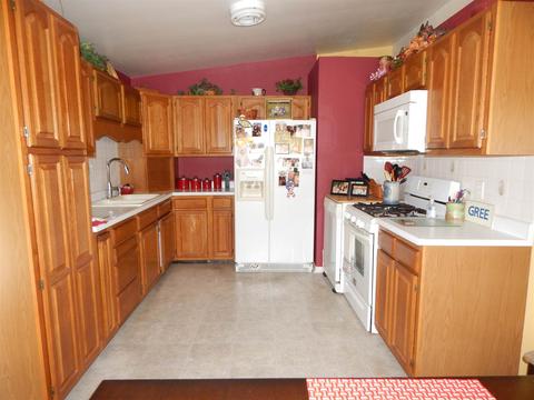 2819 29th St, Bedford, IN 47421 photo 6