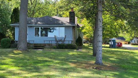 8618 Hatchery Rd, Syracuse, IN 46567 photo 1