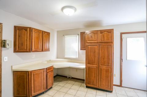 8909 Eby Rd, Fort Wayne, IN 46835 photo 5