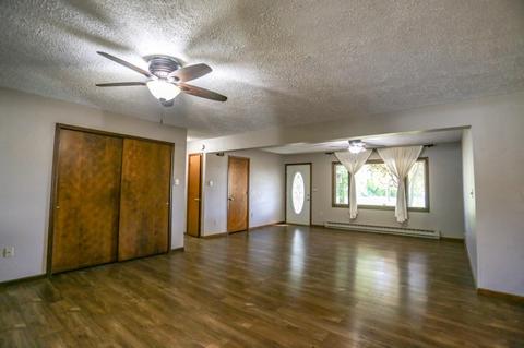 8909 Eby Rd, Fort Wayne, IN 46835 photo 9