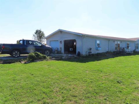 3893 E Wabash Rd, Peru, IN 46970 photo 18