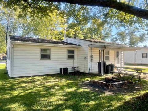 817 N Nancy St, Warren, IN 46792 photo 3