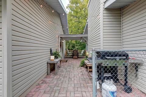 896 E Chambers Pike, Bloomington, IN 47408 photo 4