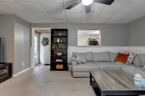 896 E Chambers Pike, Bloomington, IN 47408 photo 11