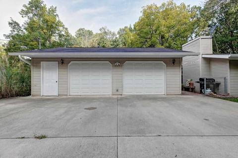 896 E Chambers Pike, Bloomington, IN 47408 photo 8