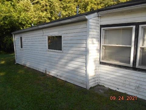 9285 S Ivan Lane Ln, Claypool, IN 46510 photo 4