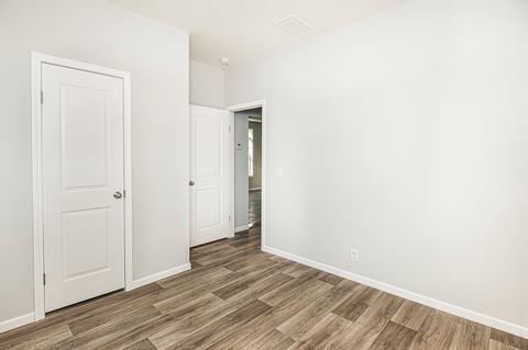 939 N Fairview St, Bloomington, IN 47402 photo 5
