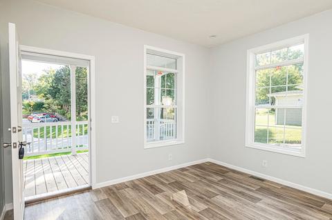 939 N Fairview St, Bloomington, IN 47402 photo 3