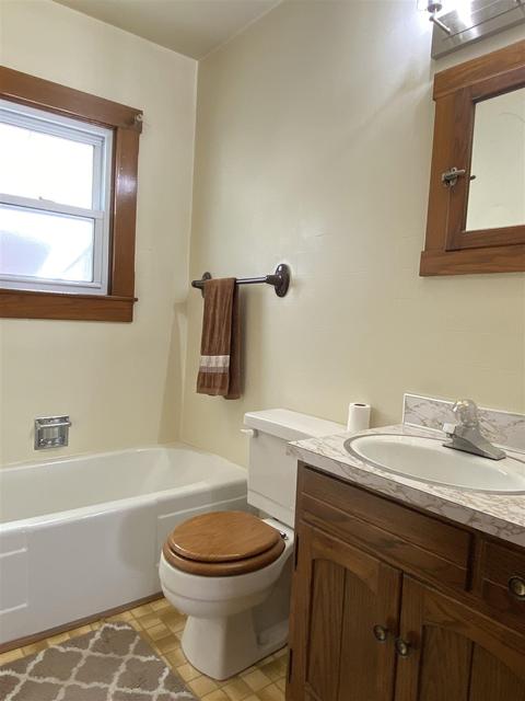 406 E 15th St, Jasper, IN 47546 photo 10