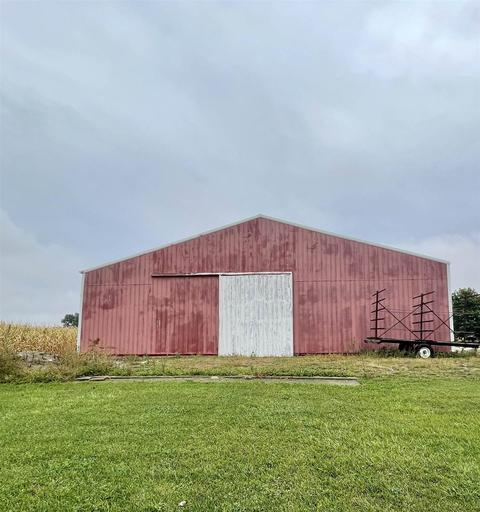 11331 S 175 E, Fairmount, IN 46928 photo 2