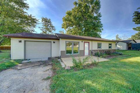 315 E Walnut St, Waterloo, IN 46793 photo 6
